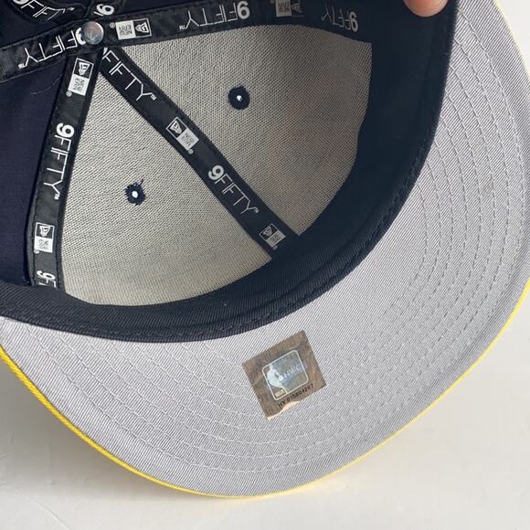 New Era 9Fifty Indiana Pacers flat bill SnapBack Ball Cap - Picture 8 of 9